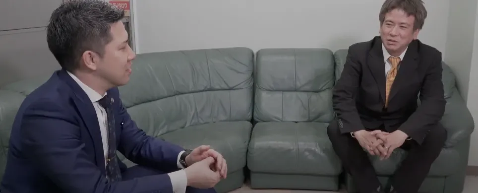 「他社からの乗り換えで、ファクタリングへの不安と経営難から脱却」動画のサムネイル