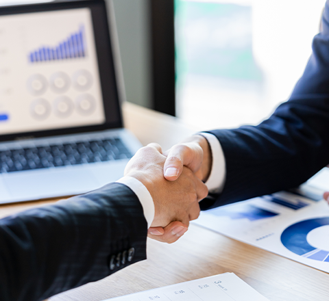 私たちについて